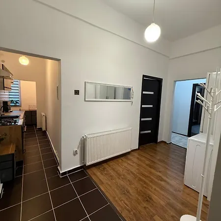 Apartment Eroilor *
