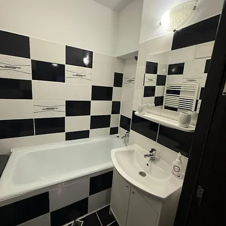 Apartment Eroilor *
